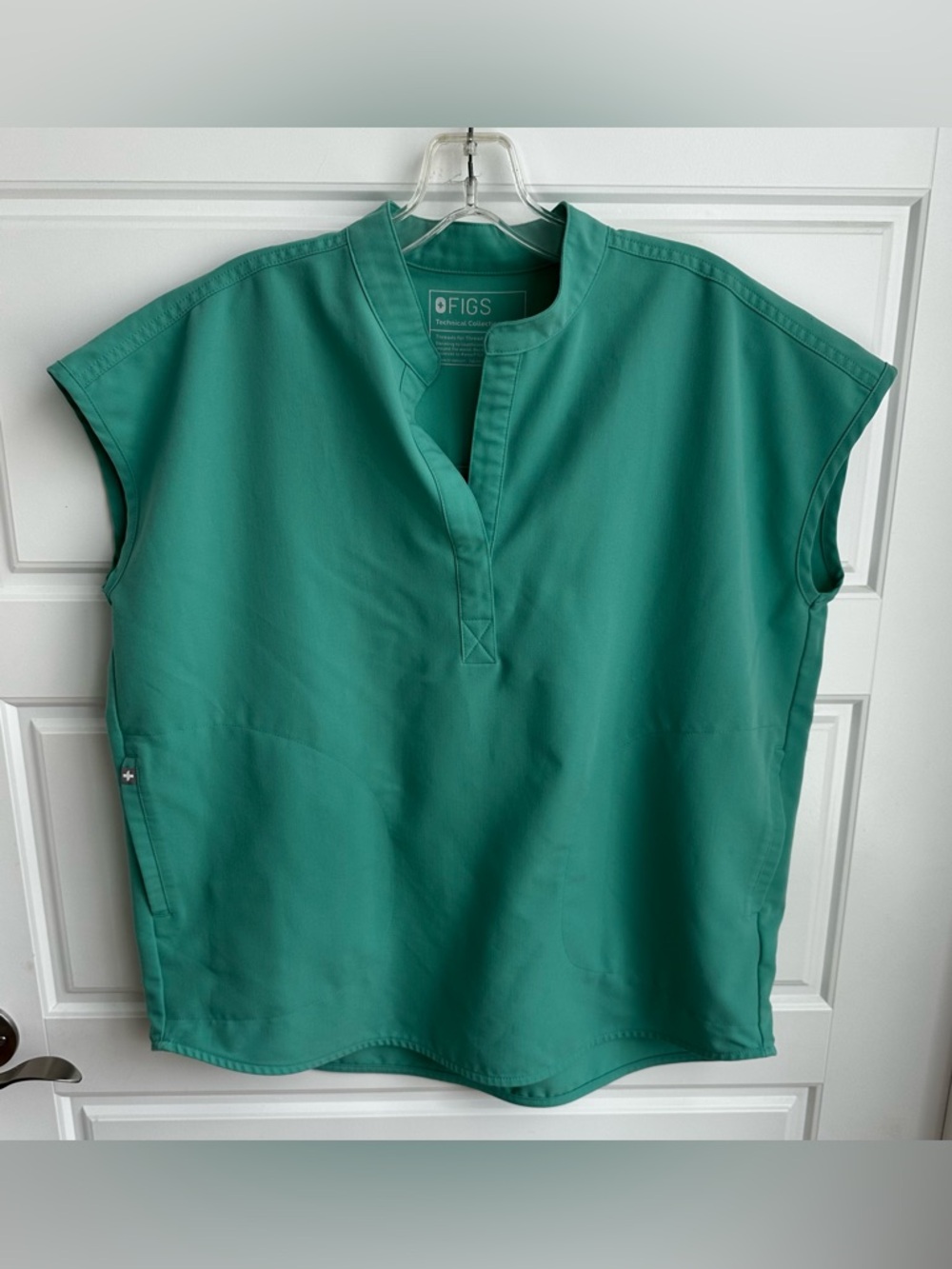 Figs Scrub Set - Rafaela Oversized Top SZ S & Yola Skinny Scrub Pants
SZ S/T